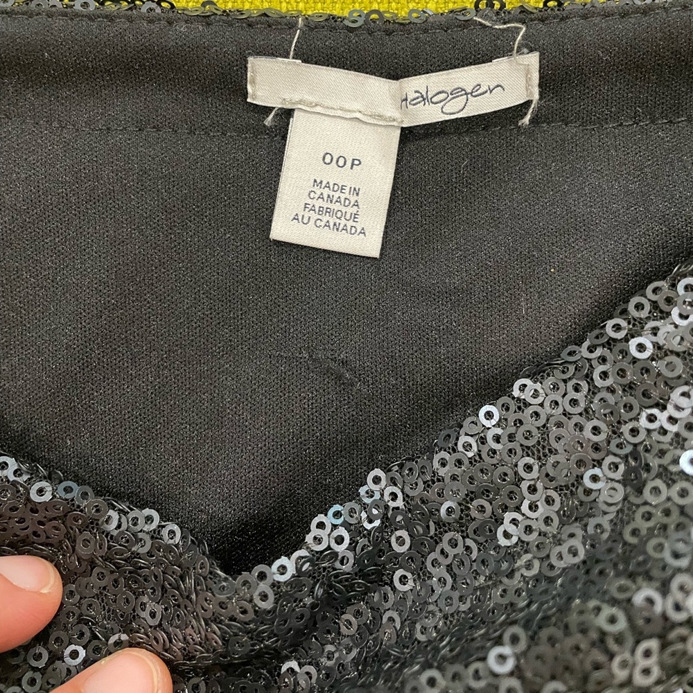 Halogen black sequin mini skirt - Picture 6 of 6